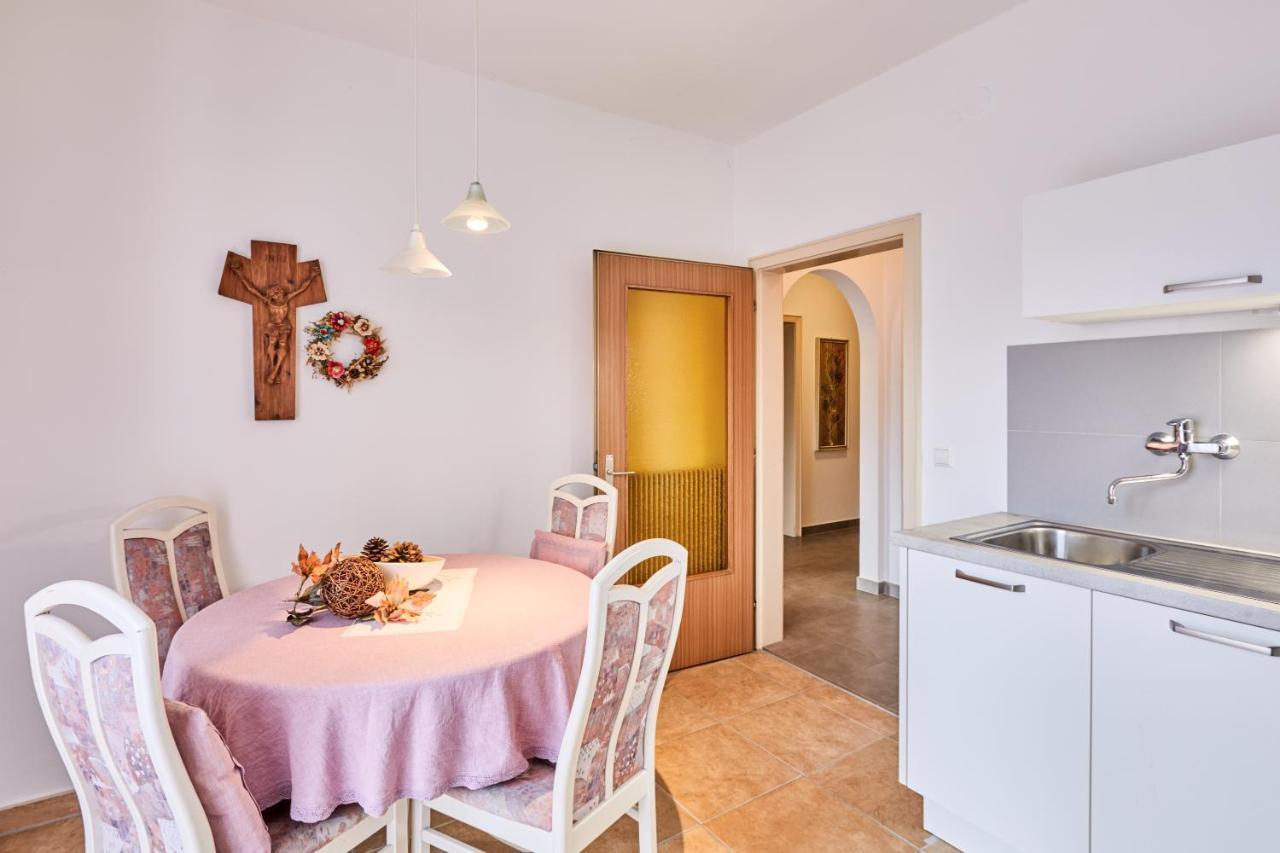 Apartmenthaus Haringer Novacella Bagian luar foto